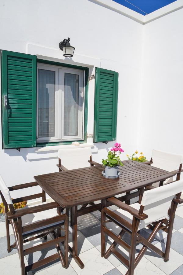 Balcon Al Mar Milos Apartment Adamantas  Exterior photo