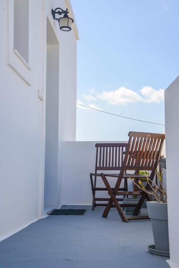 Balcon Al Mar Milos Apartment Adamantas  Exterior photo
